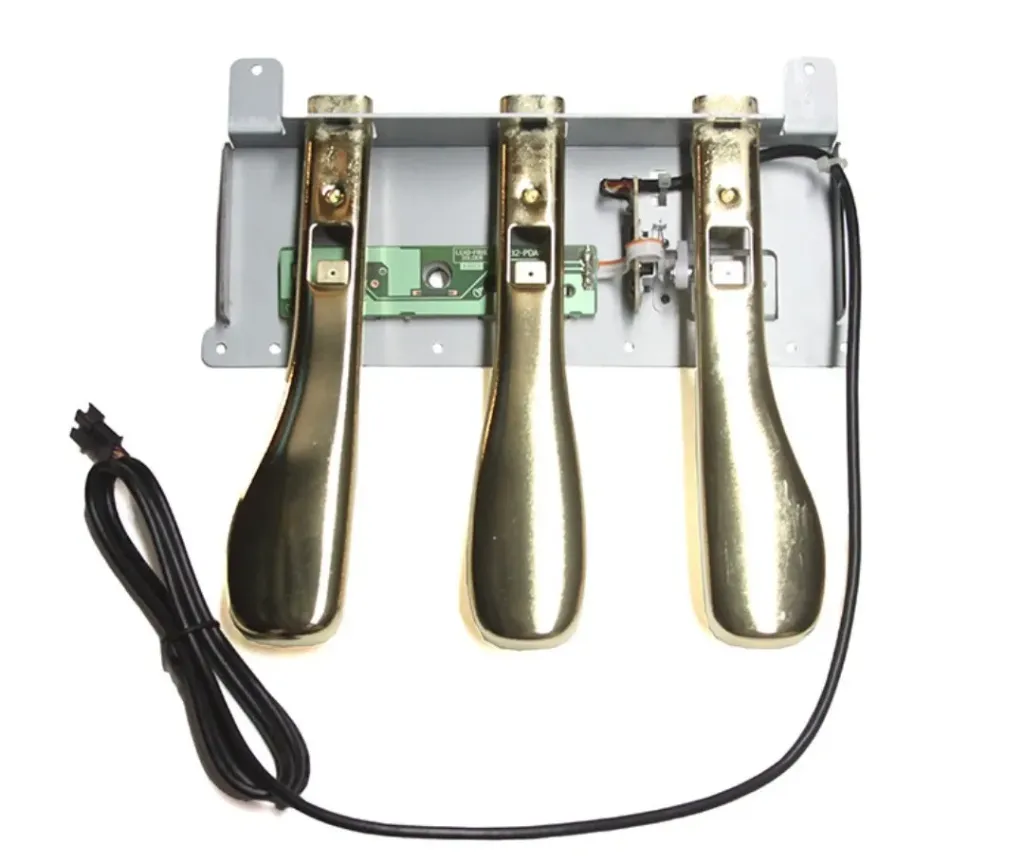 [CAZ-10263906] Pédalier à 3 pédales pour piano Casio AP (Doré)